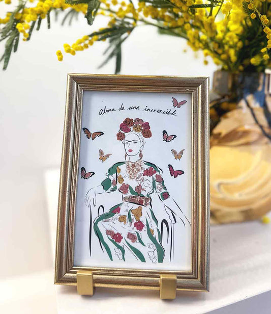 Carte Postale Invincible - Leonor Roversi