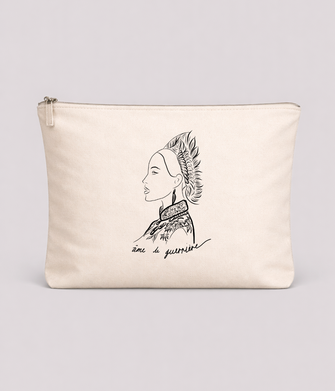 Pochette Leonor Roversi, marque engagée et éco-responsable, en coton bio certifié GOTS, format 23 x 22,5 x 11 cm avec fermeture zippée
