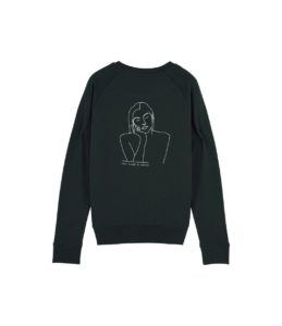 mockup sweatshirt noir avec dessin d'une femme