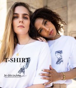 Deux femmes pourtant les t-shirts blancs de la nouvelle collection taka de la marque Leonor Roversi, disponible en pré-commande à partir du 26 avril