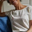 femme portant un tshirt naturel shero